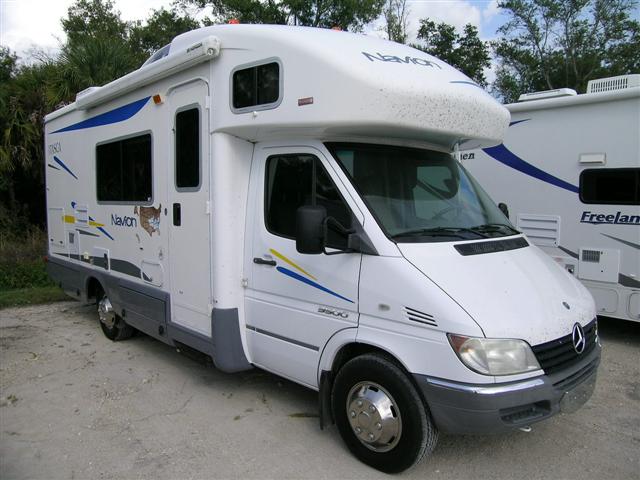 Used 2006 Itasca Navion 24 Class B For Sale